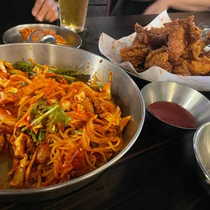 매드후라이치킨 사진
