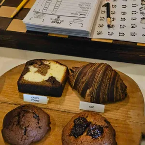 카멜 리뷰 사진