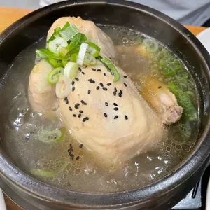 허니문 한방삼계탕 사진