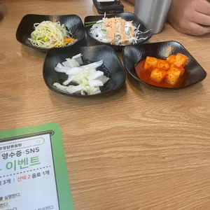 통큰솥뚜껑닭볶음탕 사진
