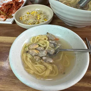 김강심바지락칼국수 사진