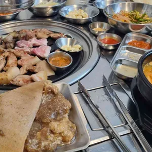 낭만뒷고기 사진