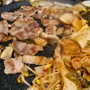 무조건생고기삼겹살 사진 1