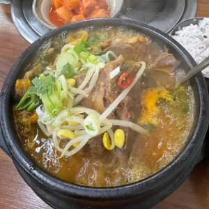 본가뼈대감자탕 사진