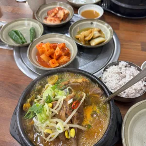 본가뼈대감자탕 사진