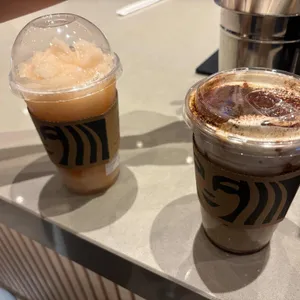 스타벅스 대표 사진