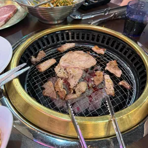 청년고기장수 대표 사진