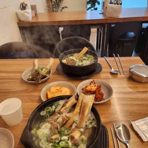 신비면옥 사진