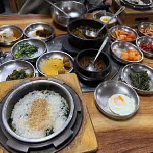 산능이본가 사진