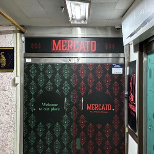 메르카토 리뷰 사진