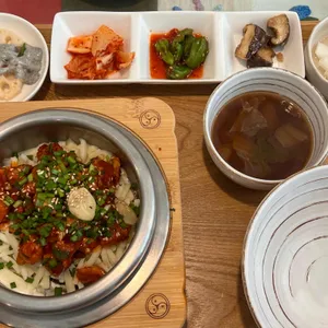 연당길솥밥 사진 1