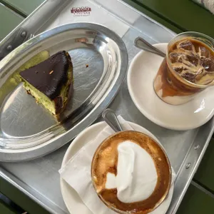 굿띵커피 사진 1