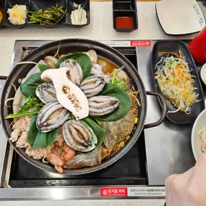 해목정 X 덕담집 사진