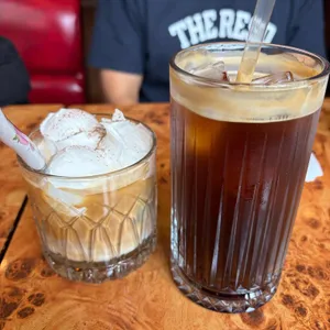 피롤츠커피하우스 사진 1