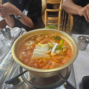 돼지이야기 사진 2