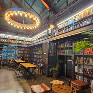 더티 트렁크 리뷰 사진