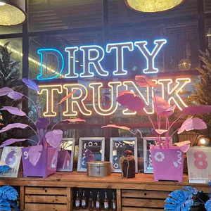 더티 트렁크 리뷰 사진