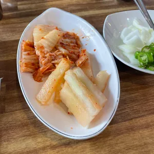 덕이네순대국 대표 사진