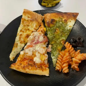 무한리필 피자보틀 사진