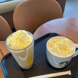 스타벅스 대표 사진