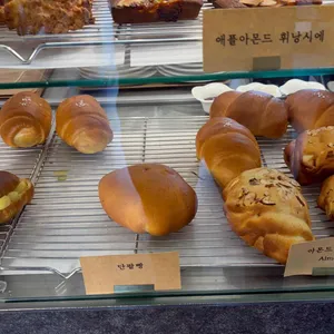 랩에쏘 갤러리 이서 리뷰 사진