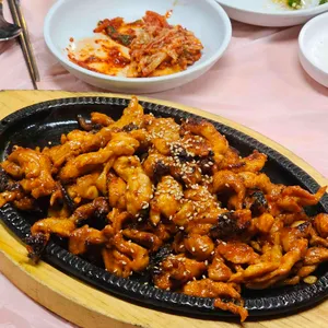 청진식당 사진