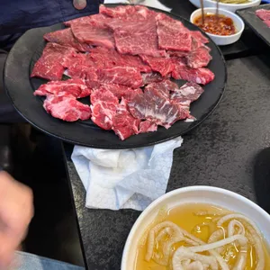 우렁찬한우 사진