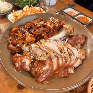 가장맛있는족발 사진 1