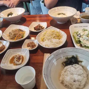 윤이네갑오징어 사진