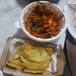 원조소문난무침회 사진