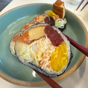 감탄성신초밥 사진