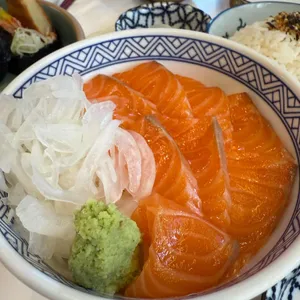 감탄성신초밥 사진