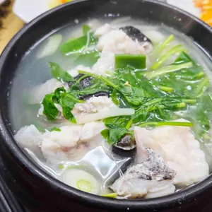 달동생아구 사진