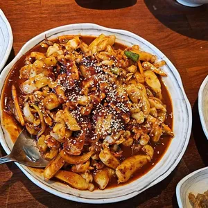 윤이네갑오징어 사진