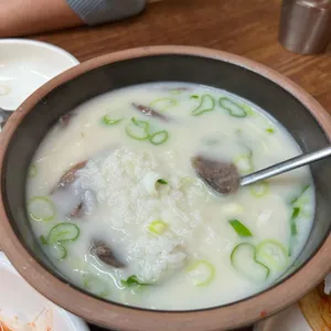 일품백송설렁탕 사진 1
