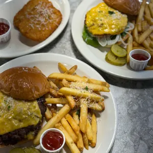 불턱 버거 리뷰 사진