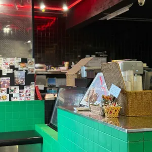 불턱 버거 리뷰 사진