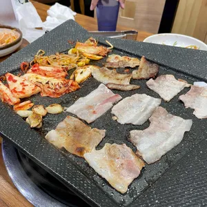 관저대패삼겹살 대표 사진