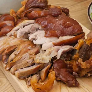 방천가족족발 사진