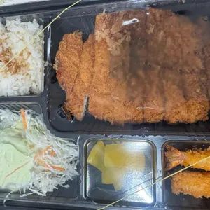 윤초밥 대표 사진