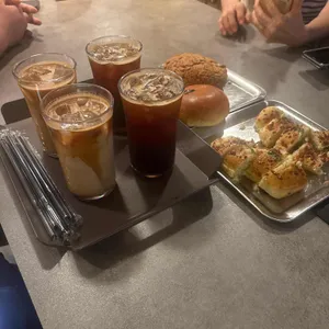 레인디어 커피 사진