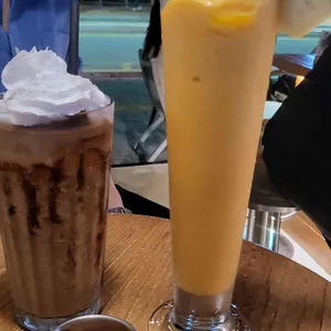 매드슬로우 대표 사진