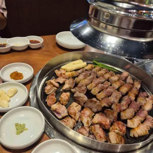 고기굽는남자 대표 사진