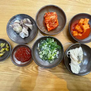 김판쇠전주우족탕 대표 사진