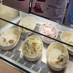 cafe heuler  사진