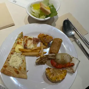 애슐리퀸즈 사진