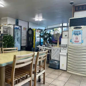 멧돌뚝배기 리뷰 사진