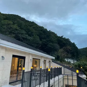 웨스턴챔버 리뷰 사진