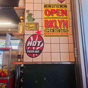 더타코부스 대표 사진