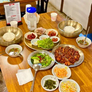 늘찬애쭈꾸미&채반보쌈 사진 1